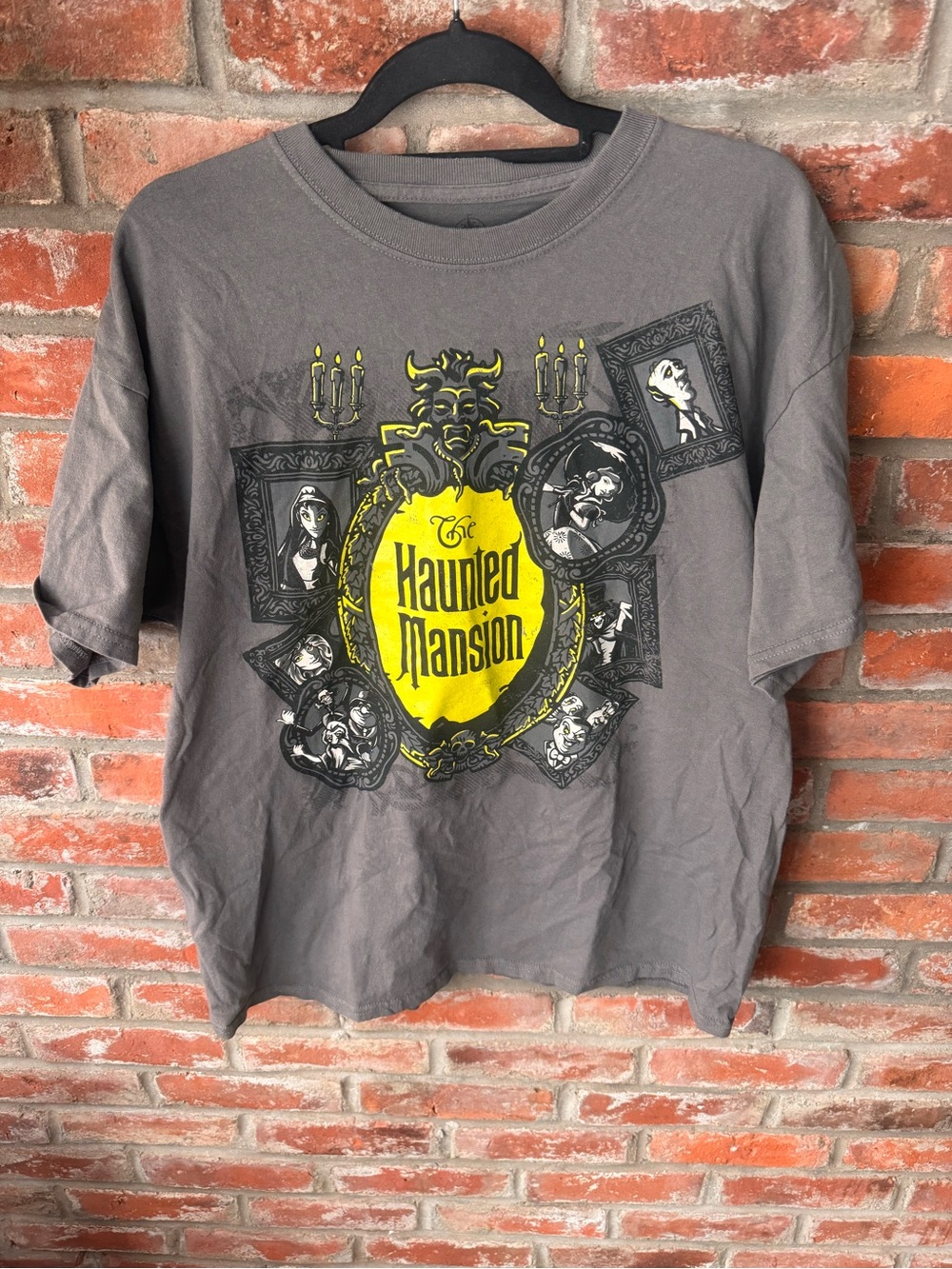 Disney Parks Haunted Mansion Glow in the Dark T-Shirt- Size XL